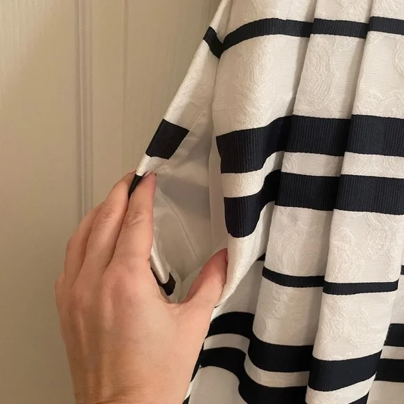 CARMEN MARC VALVO Point Of Sail Dress in Blue And White Stripe - Picture 11 of 15